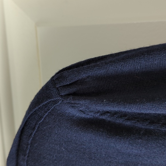 Club Monoco Sweater - Picture 3 of 7